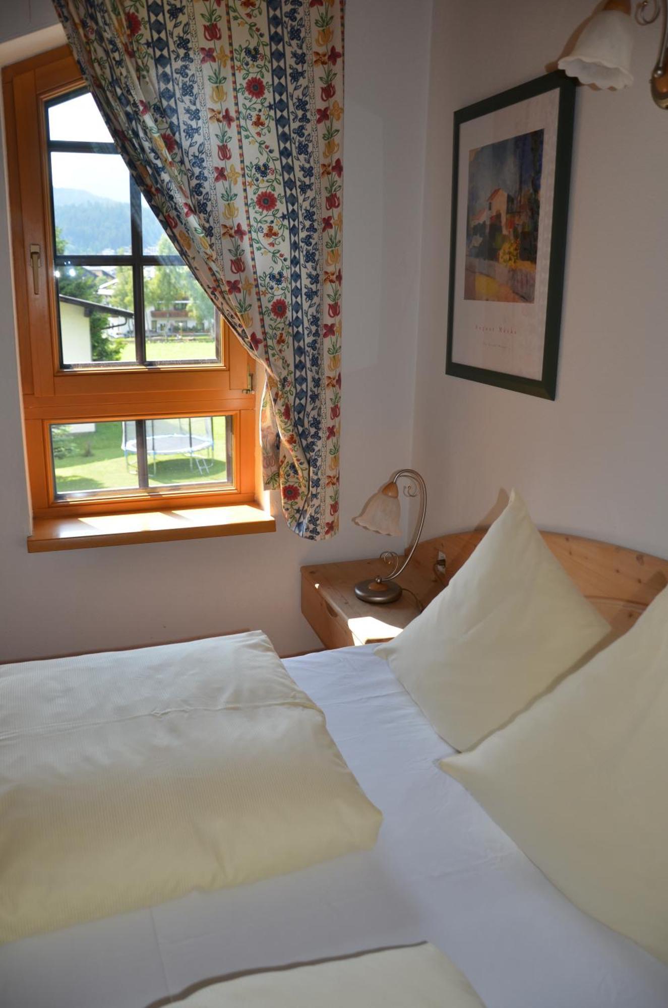 Haus Enzian Apartment Seefeld in Tirol Exterior photo